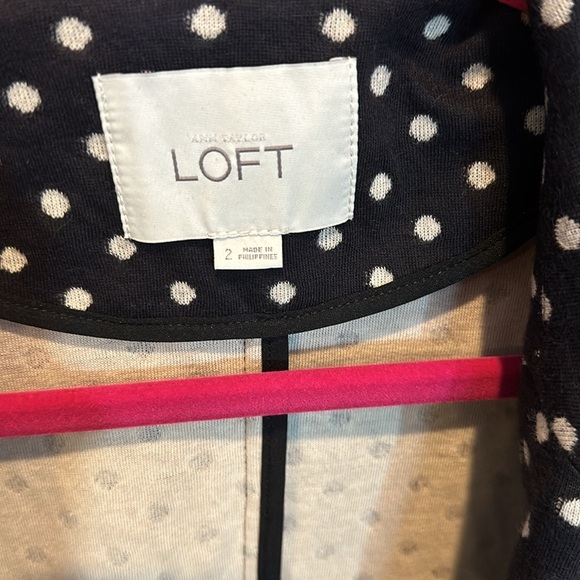 Loft knit navy with tan polka dots open front blazer size 2 - Picture 2 of 3